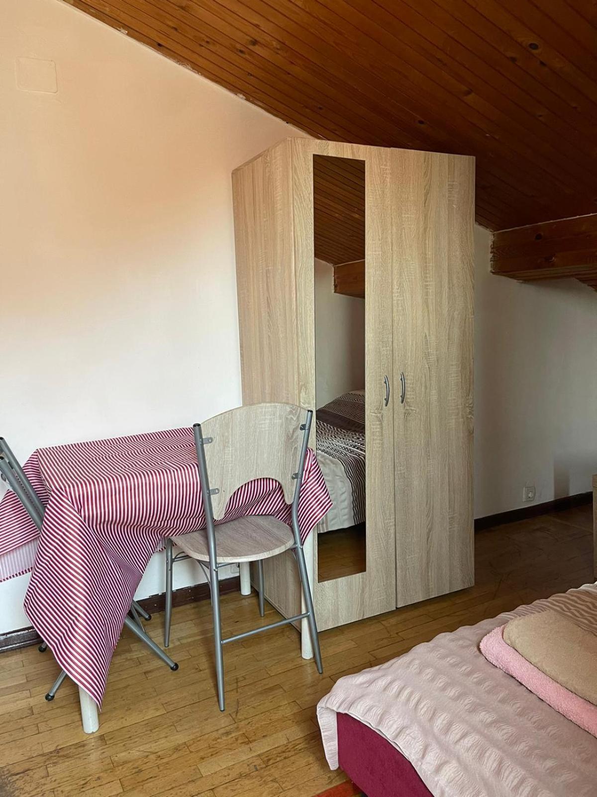 Dejan Apartment 2-Top Centar-Old Town Studio Pula Exterior photo